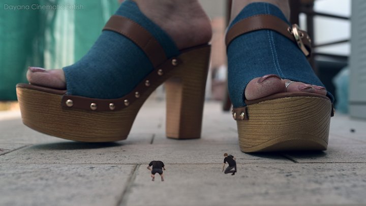 Giantess Dayana - Shoes Review