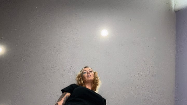 Giantess Ashton - Stocking Stuffer