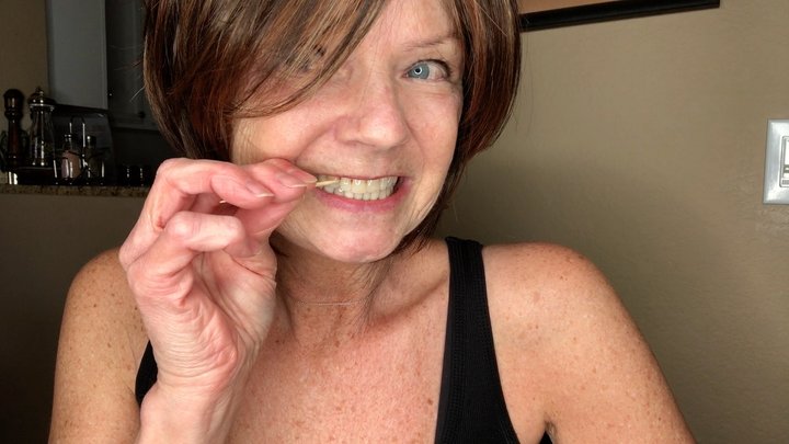 Mrs Robinson Presents - Giantess Number 16