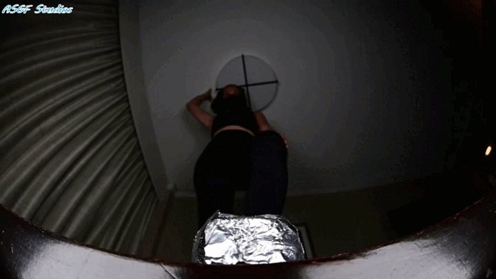 Amateur Soles Giantess And Footjobs - Ms Chen bare feet GIANTESS CRUSH! Pt 2 - MOV