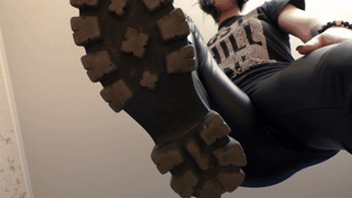 Furious Girls - I really like trampling and melting tiny people, fc374x 1080p