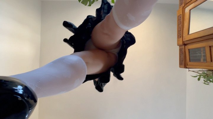 Forgetmenot - get ready your face for her high heels