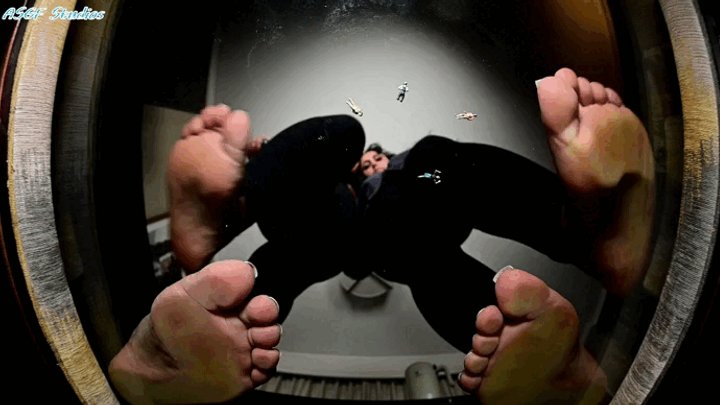 Amateur Soles Giantess And Footjobs - ARAB GIANTS thick bare soles CRUSH tiny plebs! - MOV