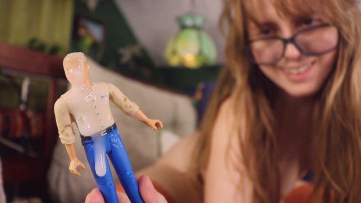 Naturestwisted Adventures - Tiny man used to please giantess pussy
