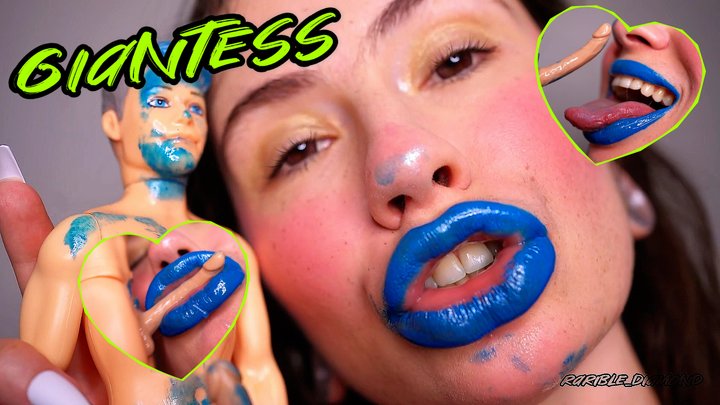 Sweet Mouth Game - Gentle Giantess Passionate Dirty kiss 4