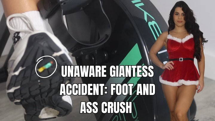 Onlyvanessa - Unaware giantess accident: foot and ass crush - OnlyVanessa (custom clip)