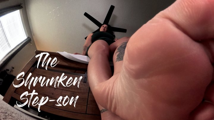 Your Favorite Giantess - The Shrunken Stepson (wmv)