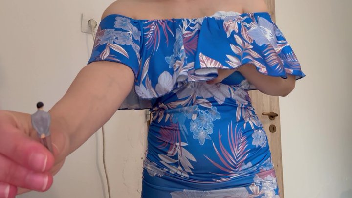 Amayamori - Giantess Stepsister I hide in the bathroom next to my tiny stepsister El and reveal my gigantic body to him. He is amazed by my enormous size and we spend time together exploring the incredible size difference between us. I gently care for him, makin